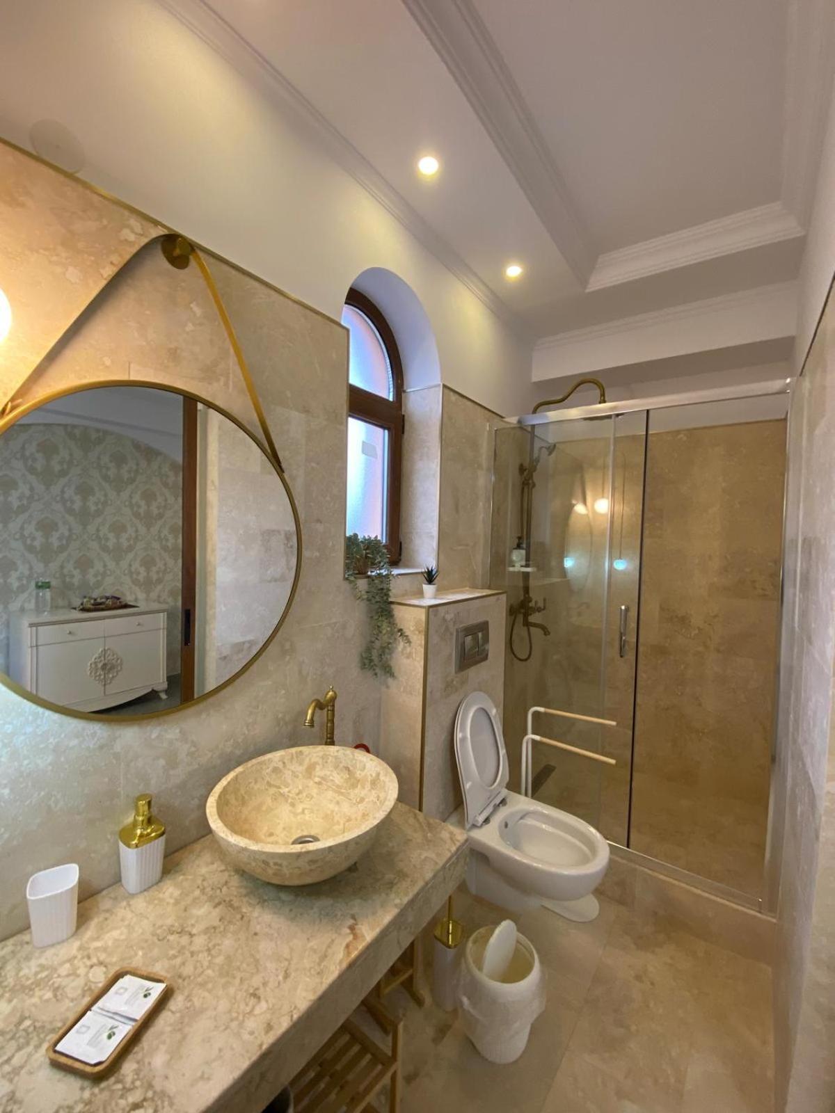 Ami Residence Bucharest Airport,Therme&Free Parking โอโตเปนี ภายนอก รูปภาพ